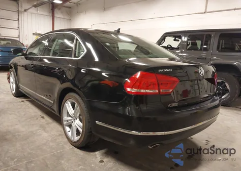 2013 Volkswagen Passat 2.0L Tdi Sel Premium from USA, damaged, VIN 1VWCN7A39DC146639